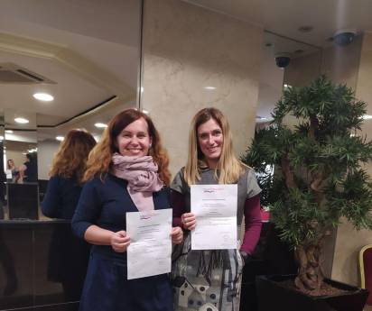 V naší barevné škole se život nezastavil …