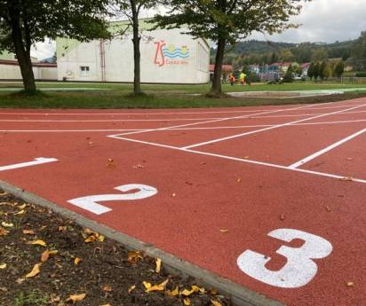Zábavné dopoledne s atletikou a otevření atletického areálu po rekonstrukci
