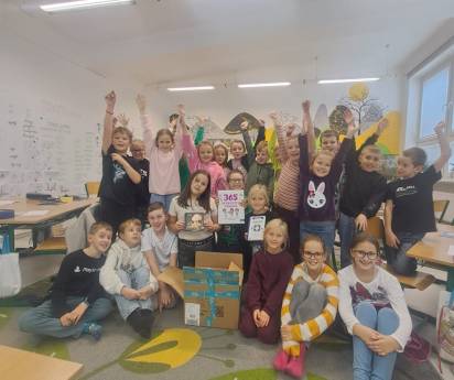 Kniha z krabice od bot? Třeťáci z Česká Vsi si s ní vyprávěli příběh a vyhráli!