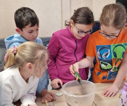 Badatelé objevujevují svět kolem nás