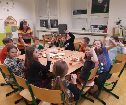 POHÁDKOVÉ SPANÍ TŘEŤÁKŮ