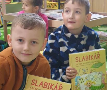 První slabikář!