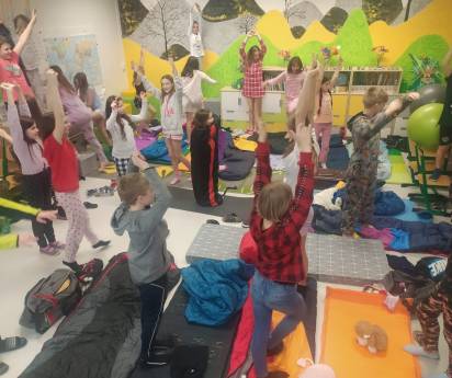 NOC S ANDERSENEM - tajemství školních chodeb